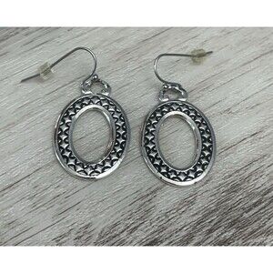 Montana Silversmiths Classic Oval Hoops Earrings​ Engraved Silver Jewelry 1.25"L
